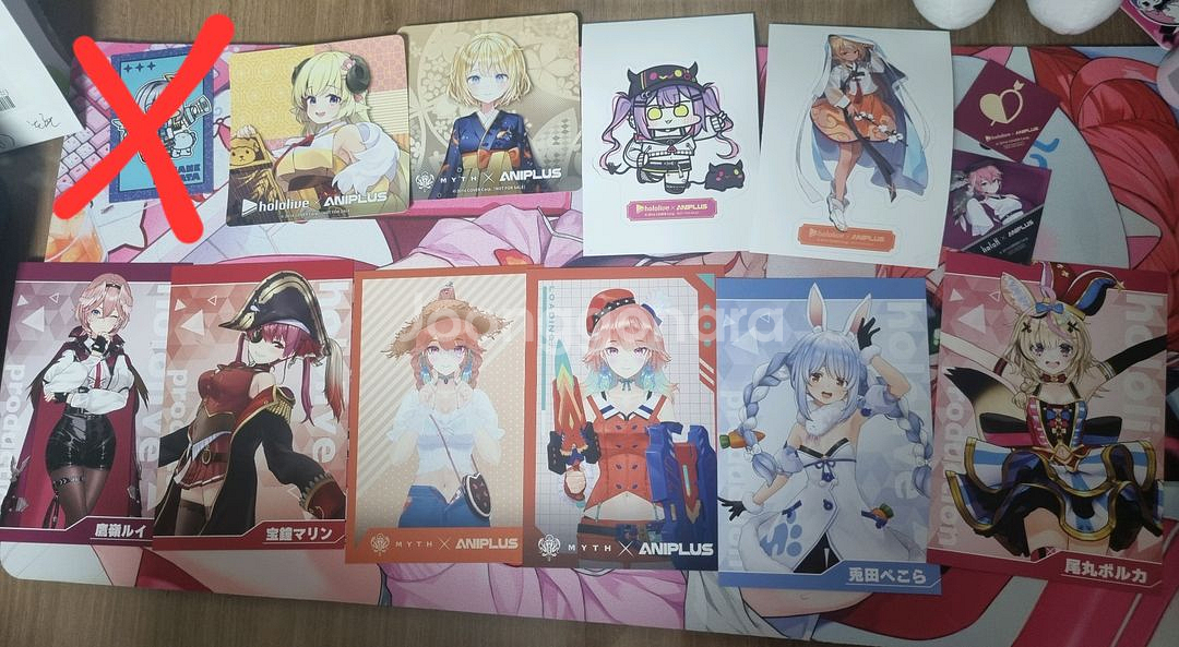 홀로라이브 굿즈 대량 처분--2
