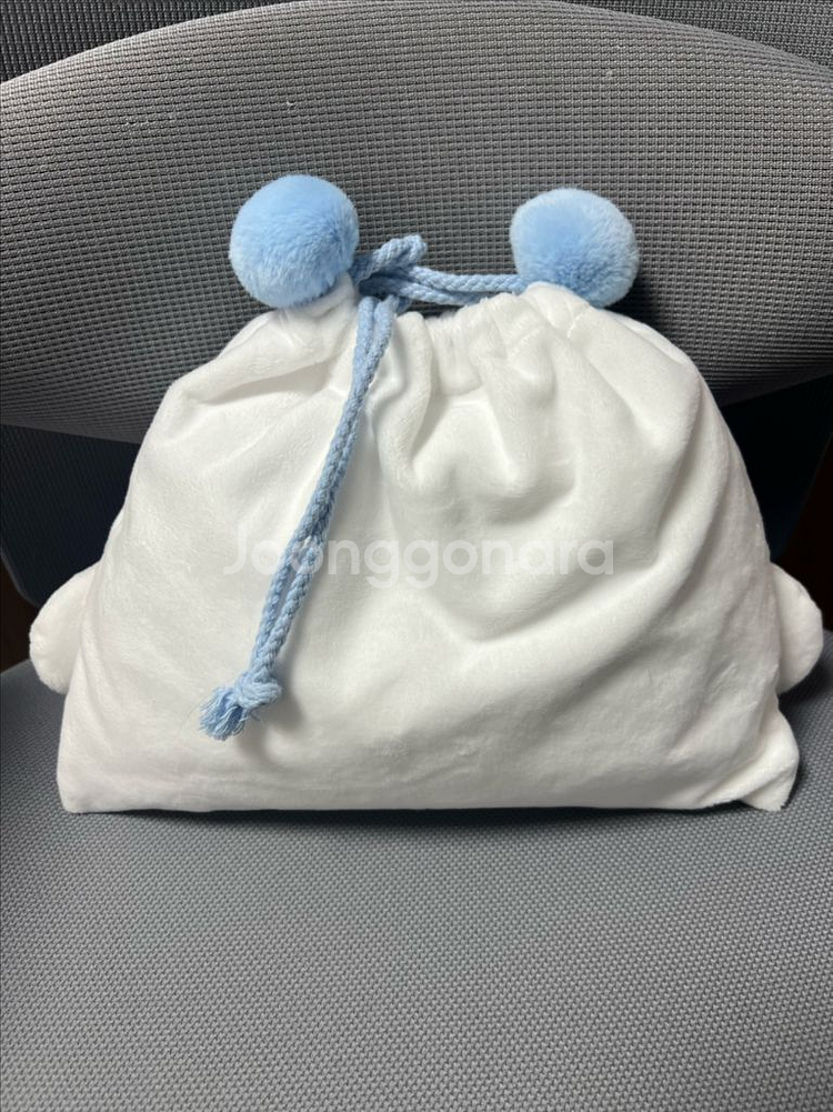 (산리오) 시나모롤 조리개 파우치 팝니당--1