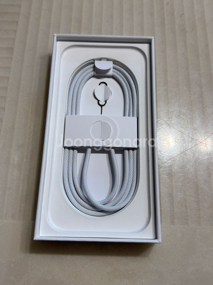 아이폰16프로 256g 블랙 리퍼새상품--1