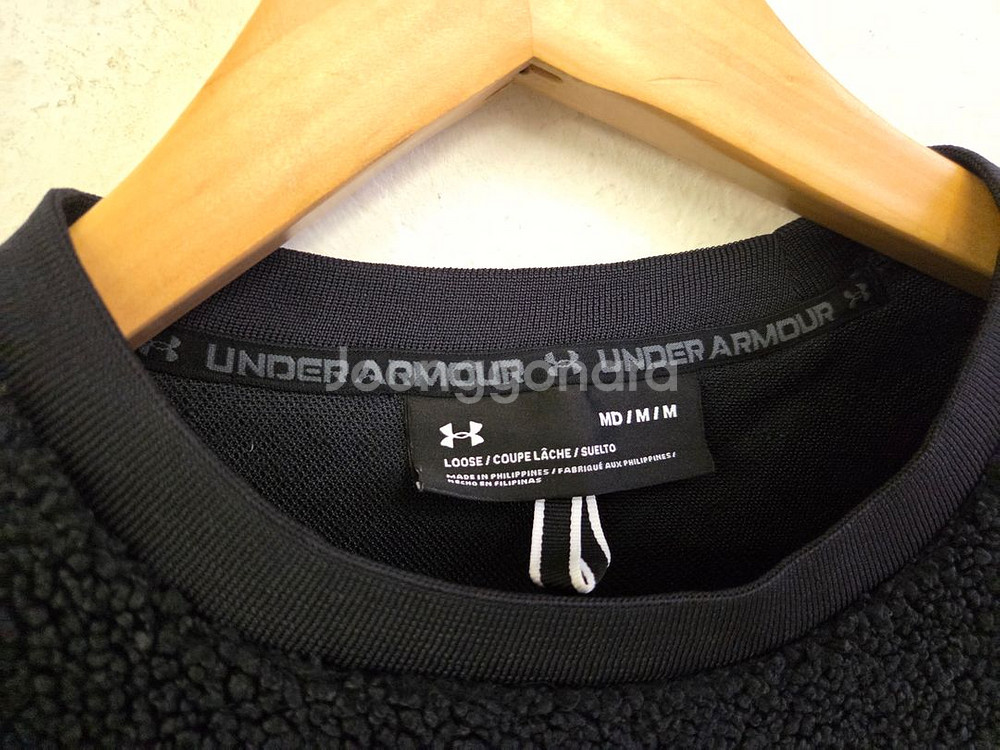언더아머 후리스 맨투맨--5
