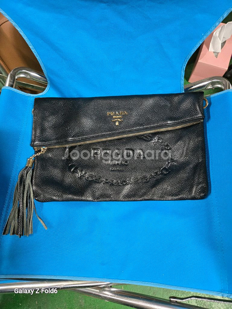 프라다(Prada) 1BH050 블랙 레더 크로스백--0