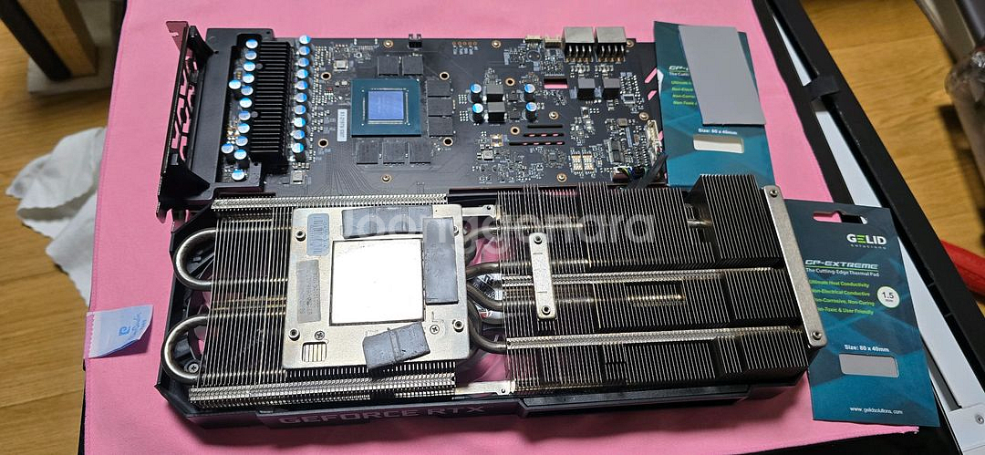 갤럭시 RTX 3070 EX GAMER LHR 8GB--7