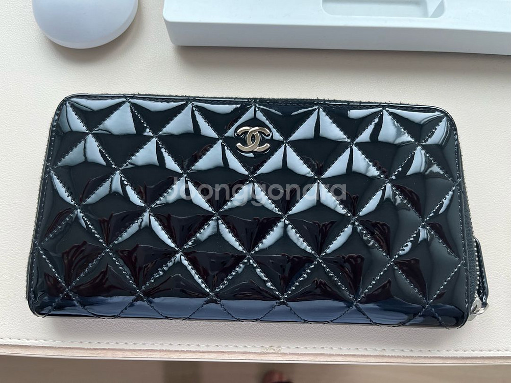 샤넬 페이던트 지퍼 장지갑--1