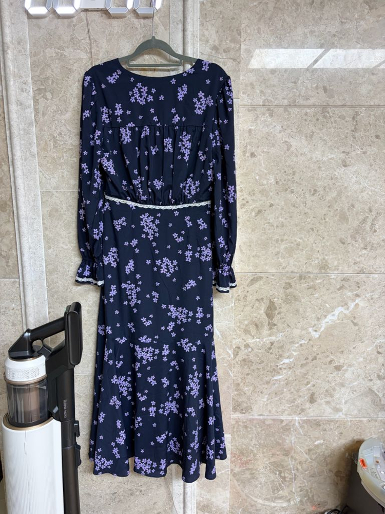 쟈니헤잇재즈 FLORAL LACE DRESS--1