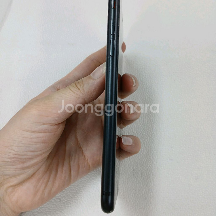 아이폰SE2 128기가 공기계 중고폰 서브폰 퀵택배가능--2