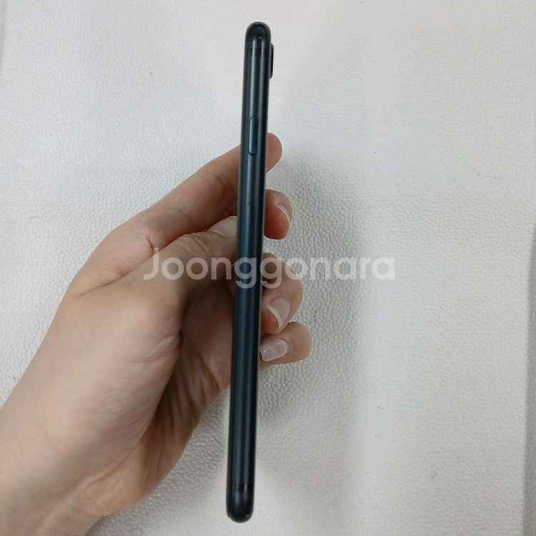 아이폰SE2 128기가 공기계 중고폰 서브폰 퀵택배가능--4