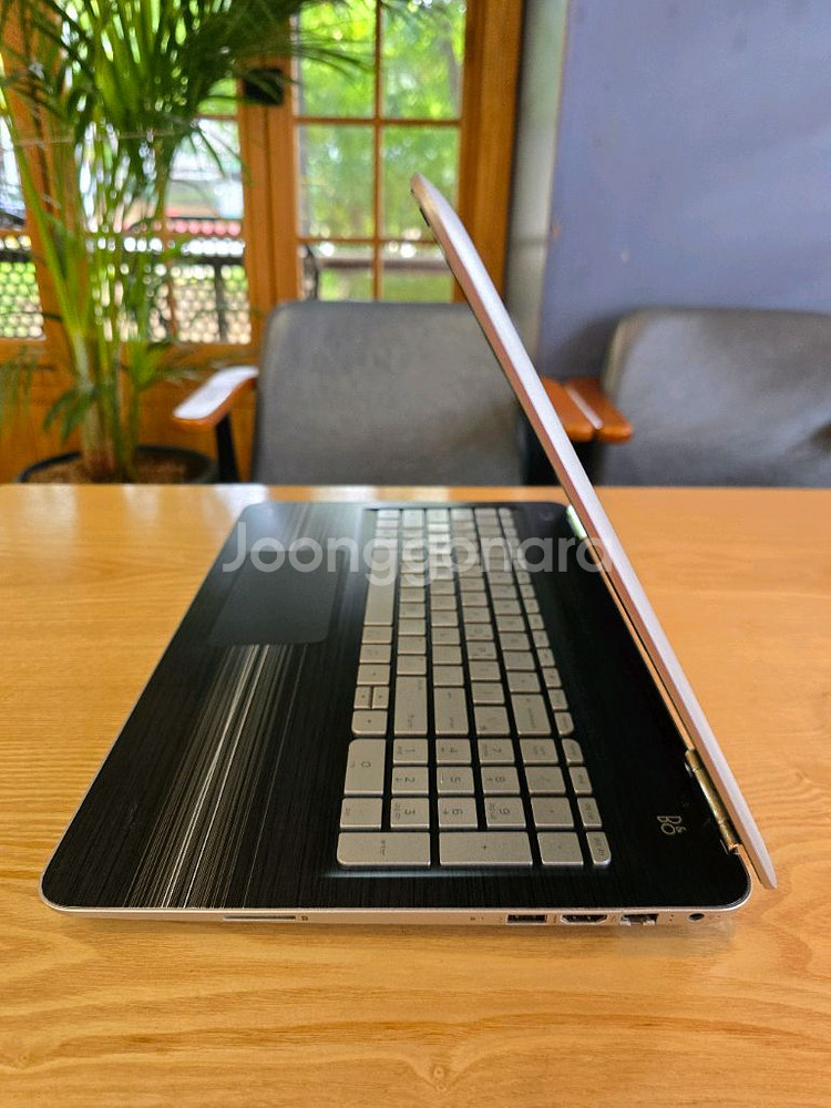 HP 고성능 게이밍 노트북(램16GB,새배터리)--4