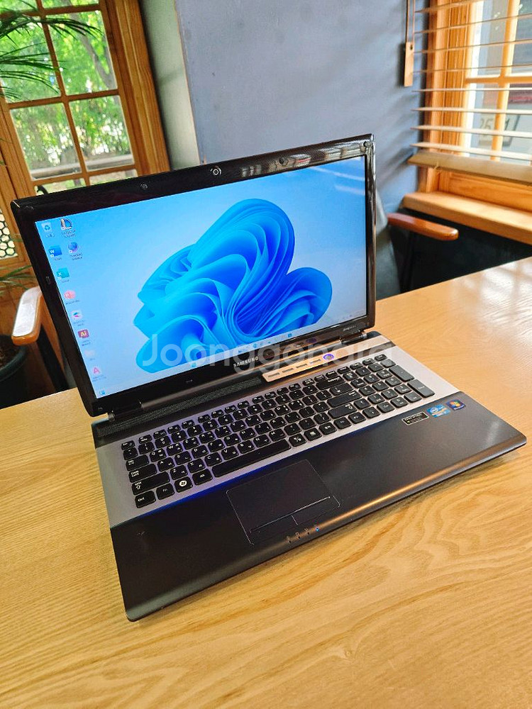 17인치 삼성 고성능 i7 사무용 노트북(램16GB)--5
