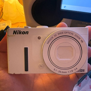 니콘 쿨픽스 p340 화이트 디카