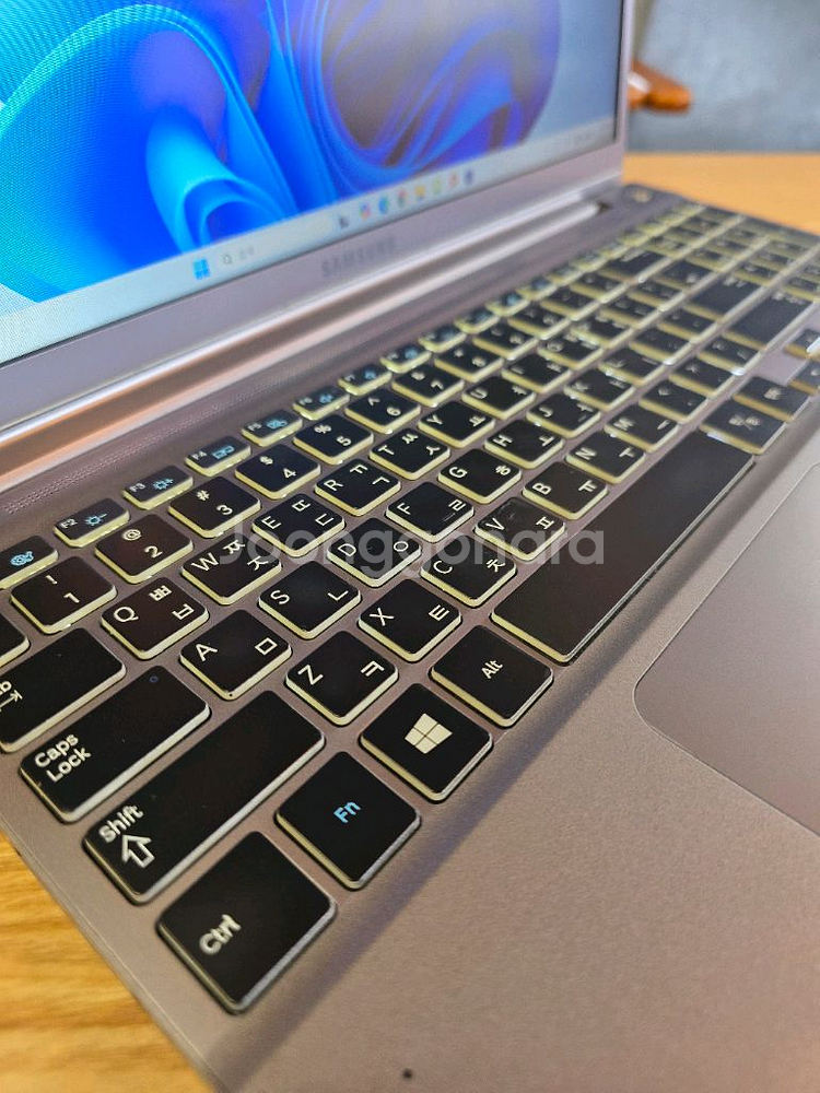삼성 고성능 i7 사무/게임용 노트북(램12GB)--5