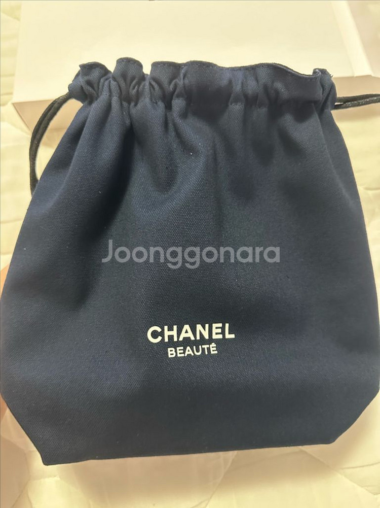 샤넬 파우치 새상품--0