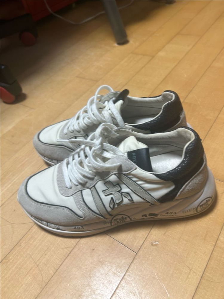 프리미아타 스니커즈 네고 해드려요 이미지