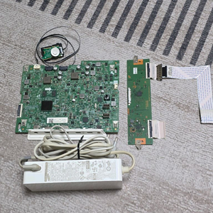 삼성 LC34J791WTKXKR 메인보드 및 어댑터 이미지