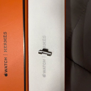 에르메스 사티네 46mm 링크 새거팝니다.