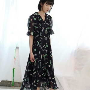 잇미샤 빅카라 시스루 퍼프소매 패턴 쉬폰 롱원피스 반팔