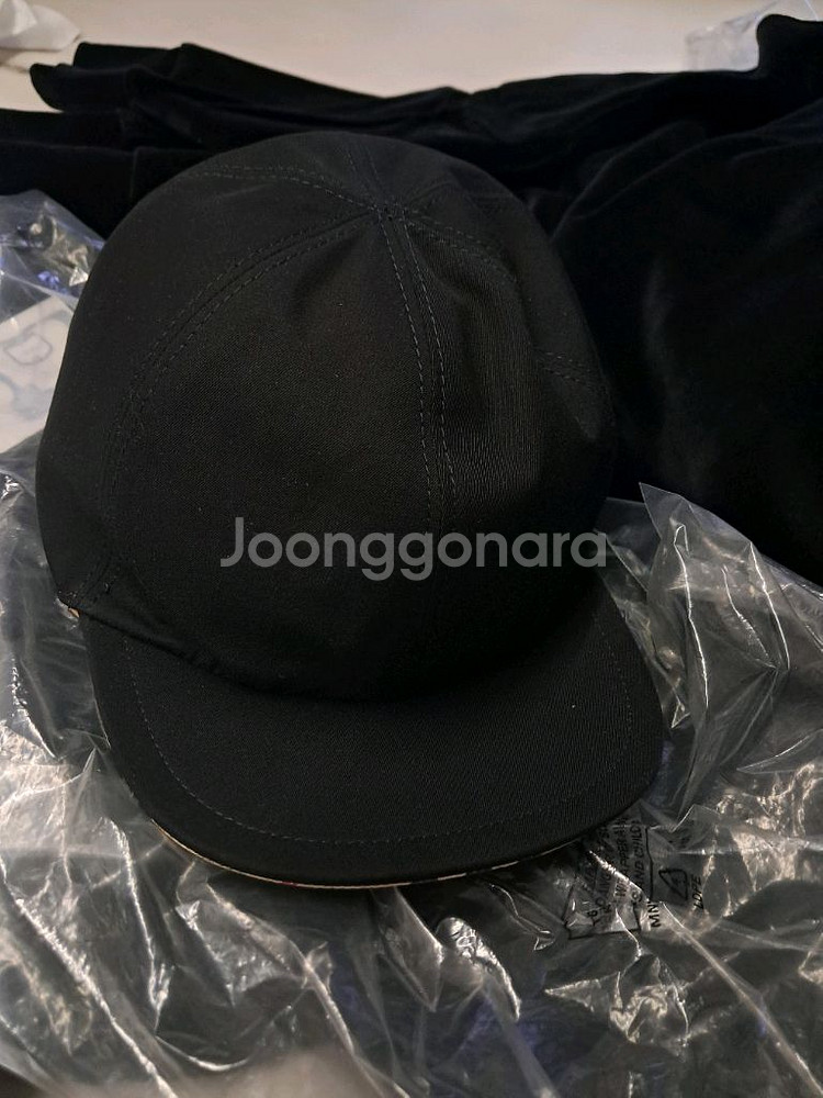 버버리 키즈 리버서블 모자 새상품--0