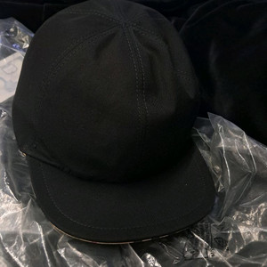 버버리 키즈 리버서블 모자 새상품