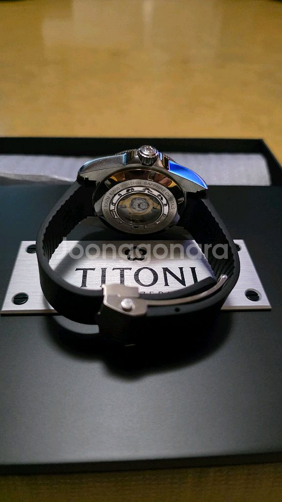 Titoni seascoper 600--4