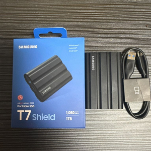 삼성 실드 ssd 입니다 1테라