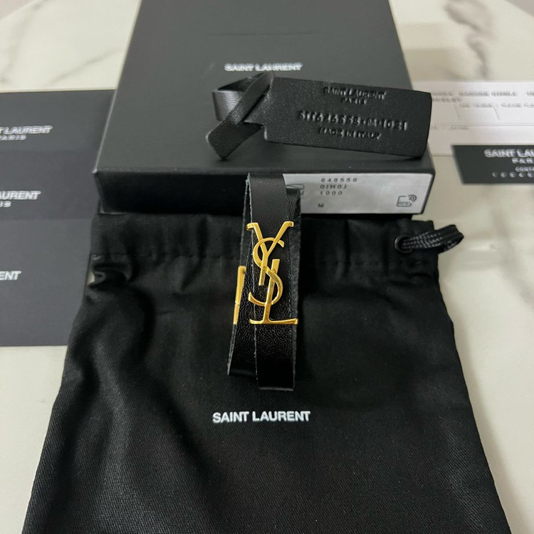 생로랑 레더 메탈 더블 랩 팔찌 블랙--4