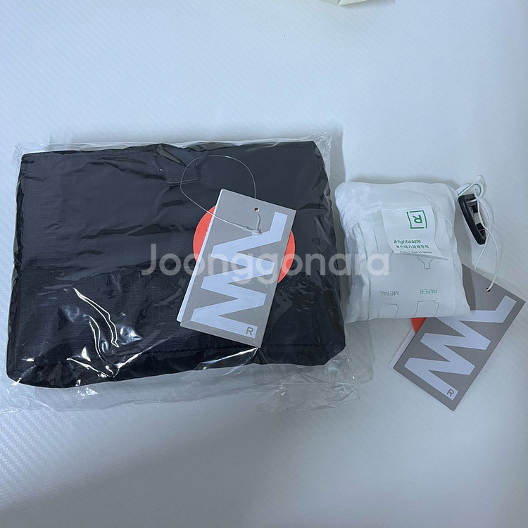 [새상품] 로우로우 패커블 토트백 + 리유저블 백--2