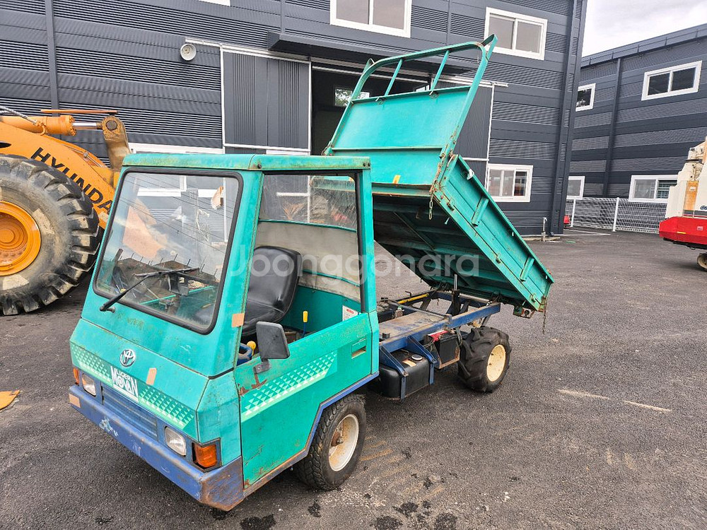 4륜 운반기 Toyota Movan 덤프 트럭--2