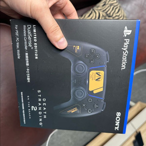 플스5 데스스트랜딩2 듀얼센스 새제품 이미지