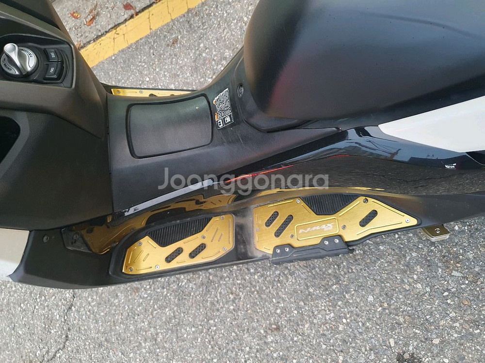 22년식 nmax125 저렴히 팝니다--5