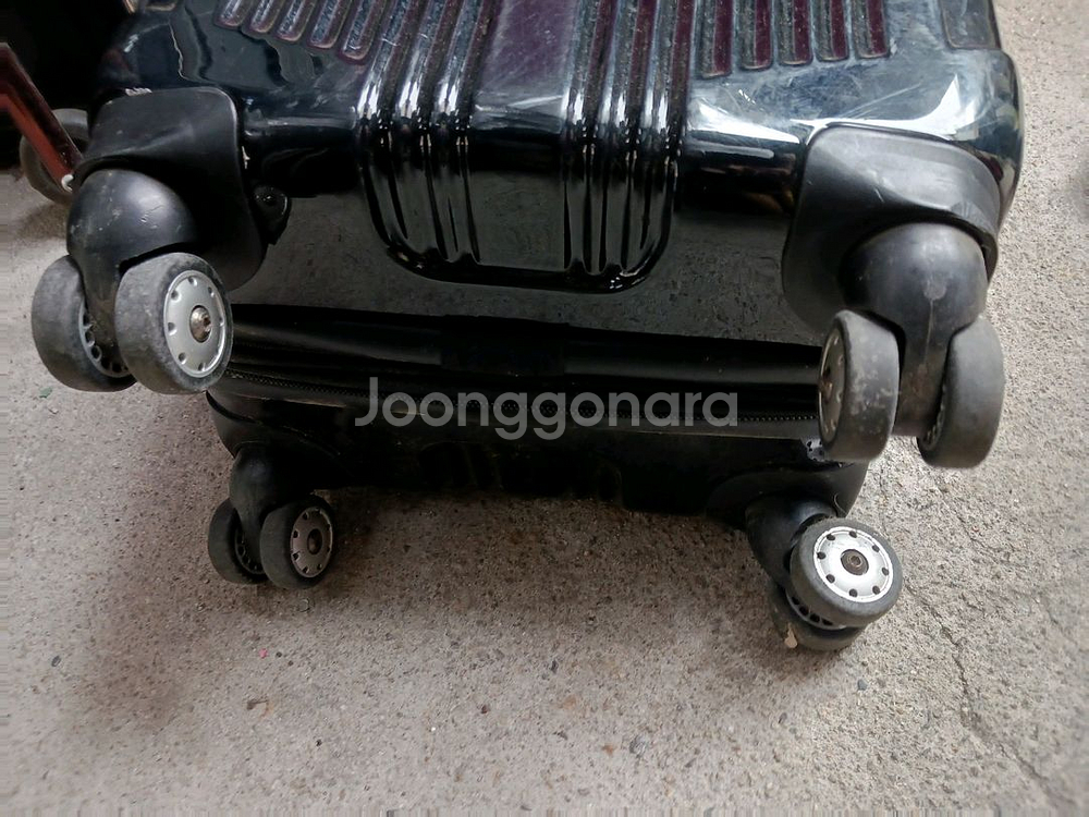 4바퀴 하드 21인치 기내용 캐리어--3