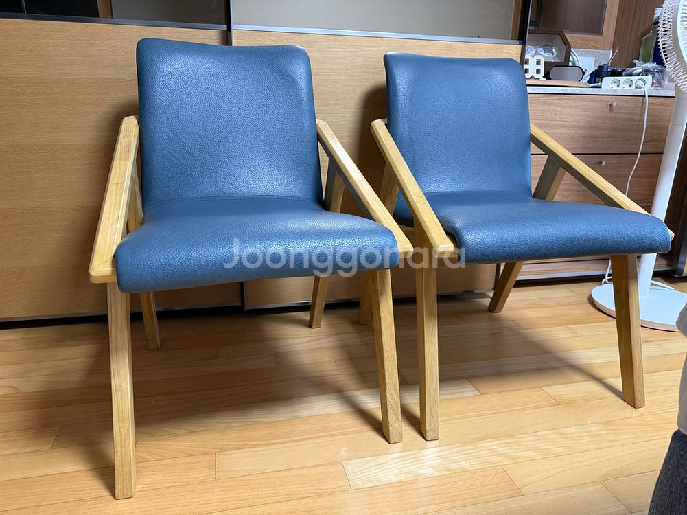 원목 가죽 거실의자 식탁의자 체어 우드 쇼파 이케아 한--0