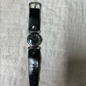 MARC BY MARC JACOBS 여성시계 팝니다
