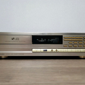 인켈 금장 CD플레이어,리모컨 포함