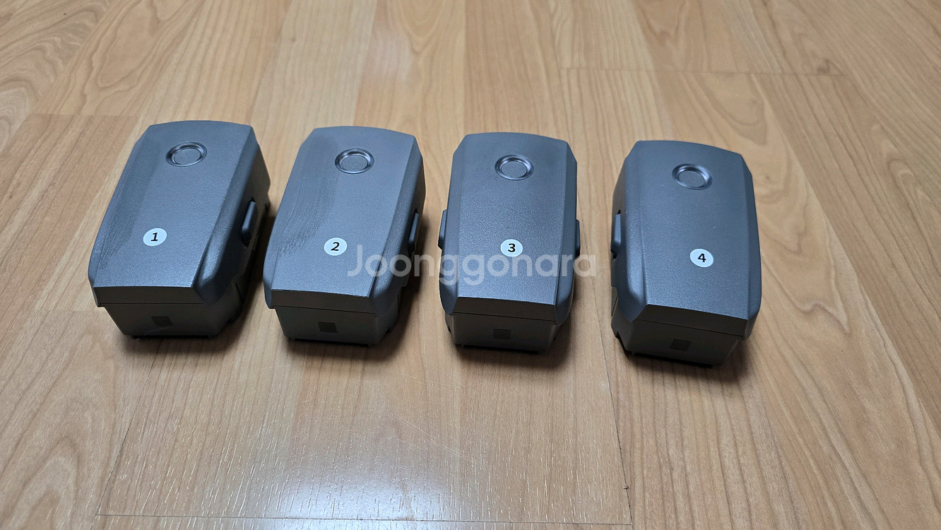 DJI 매빅2 프로 콤보및 추가배터리 팝니다.--4