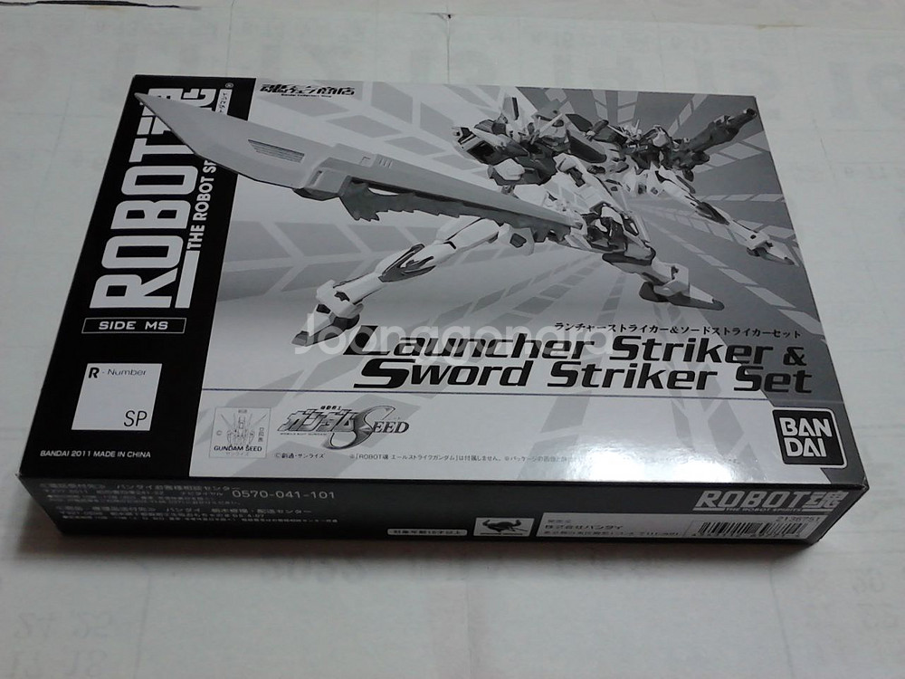 로봇혼 에일스트라이크 건담, 런처 소드 스트라이크 셋트--5