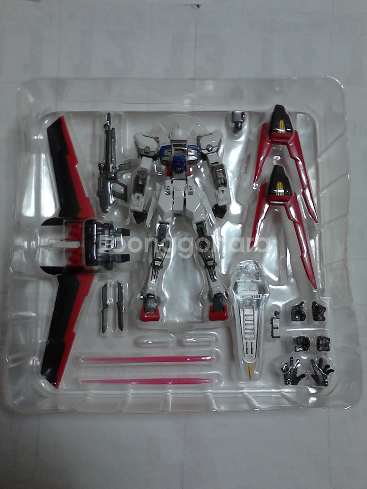 로봇혼 에일스트라이크 건담, 런처 소드 스트라이크 셋트--3