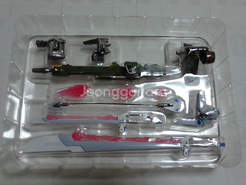 로봇혼 에일스트라이크 건담, 런처 소드 스트라이크 셋트--8