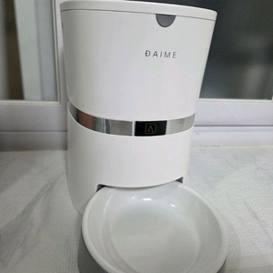 DAIME 자동 사료 급식기