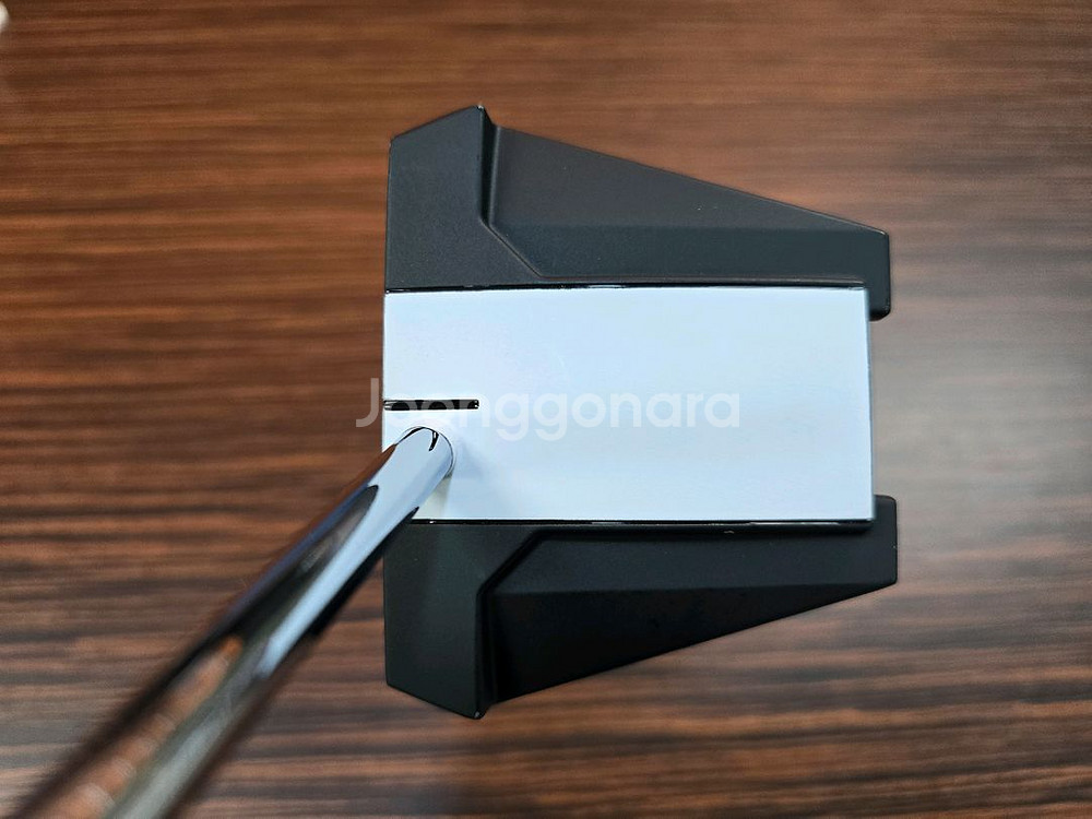 오디세이 화이트핫 Versa 12 센터퍼터--1