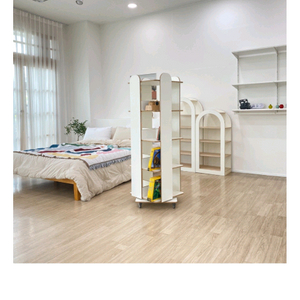 대구)moilus 이동식 회전 책장 화이트 색상 4단