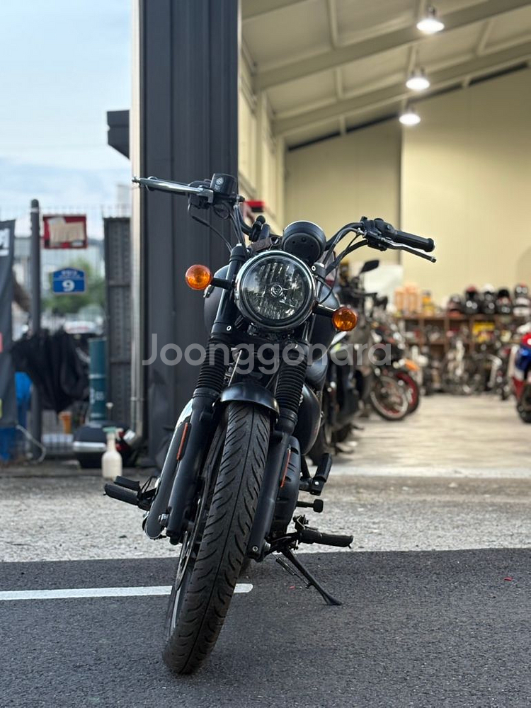 로얄엔필드 메테오350--1
