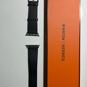 애플워치 에르메스 누아 싱글투어 46mm 팝니다.