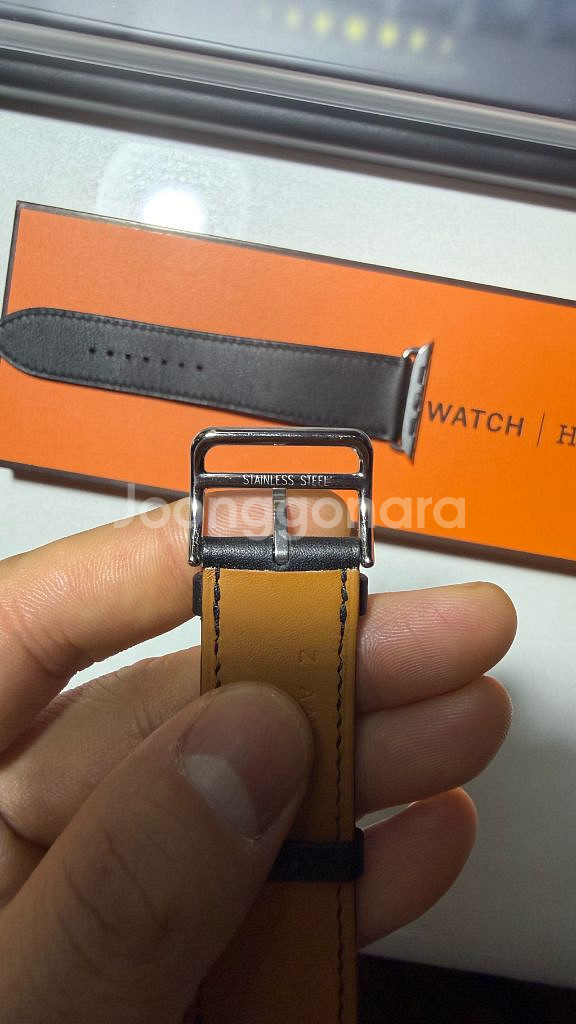 애플워치 에르메스 누아 싱글투어 46mm 팝니다.--3