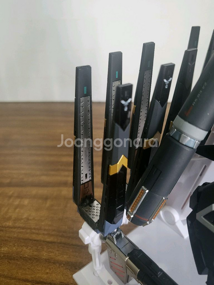 rg 하이뉴 건담 (도색)--2
