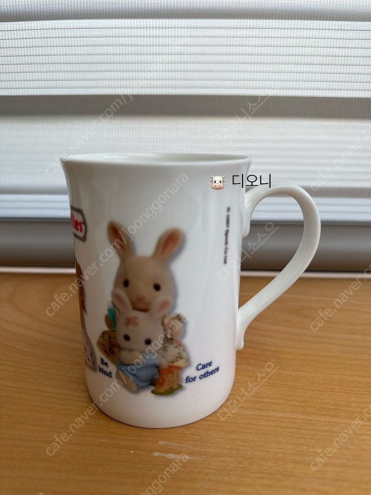 실바니안 머그컵 이미지