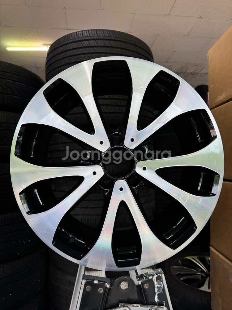 벤츠E클래스 w213 18인치 정품휠세트 팝니다--0