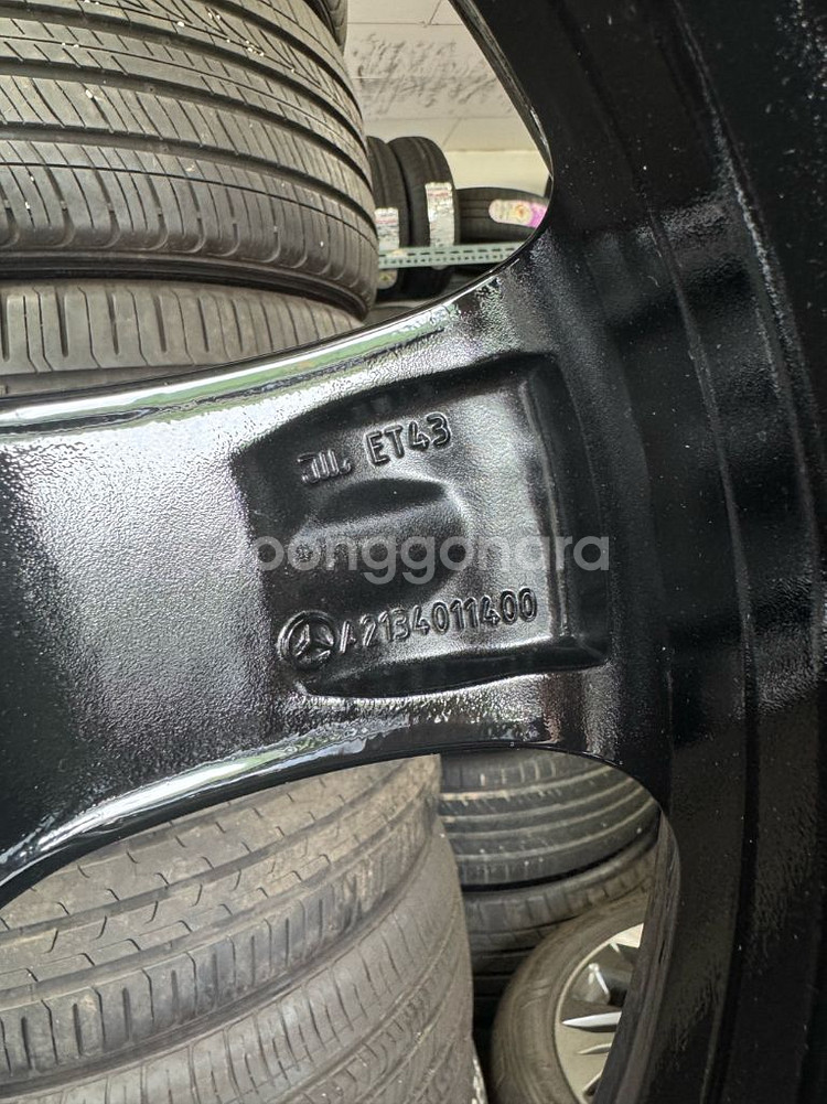 벤츠E클래스 w213 18인치 정품휠세트 팝니다--7