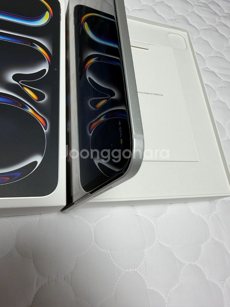 아이패드 프로11인치 M4칩 512GB + 정품악세사리--5