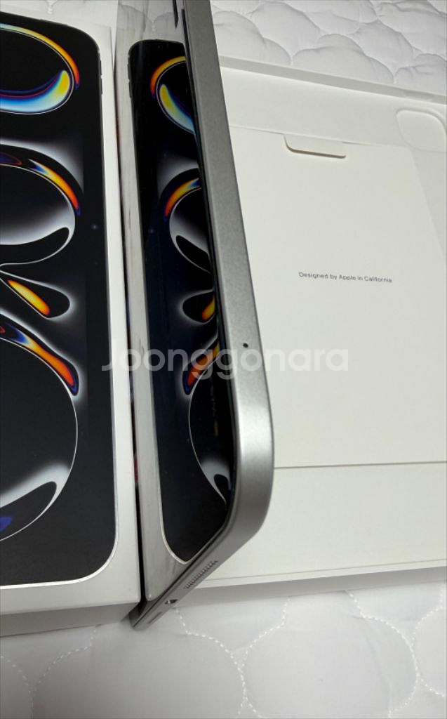 아이패드 프로11인치 M4칩 512GB + 정품악세사리--10