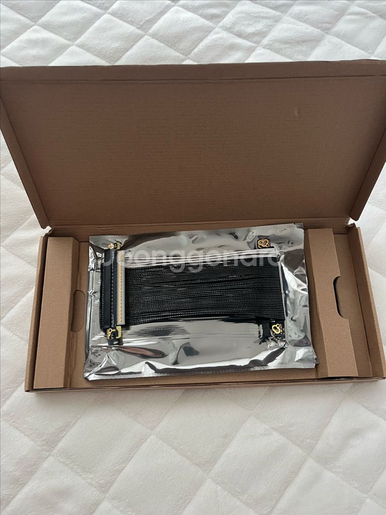 FORMD 폼디 라이저 PCIe 5.0 - SS200--0