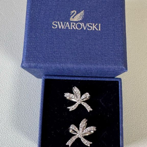 스와로브스키 귀걸이 신혜선착용 새상품
